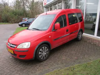 Opel Tour 1.4-16V Tour Zo mee! Handel/export. Airco!