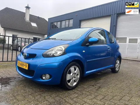 Toyota Aygo 1.0-12V Dynamic Blue Airco / APK:27-2-27 LMV