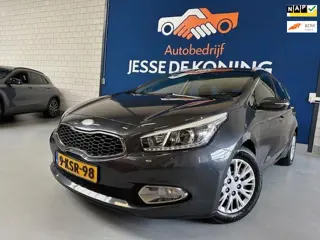 Kia Cee'd Sportswagon 1.6 GDI Business Pack /bj.2013 / kleur: grijs / navigatie/camera/trekhaak/ APK