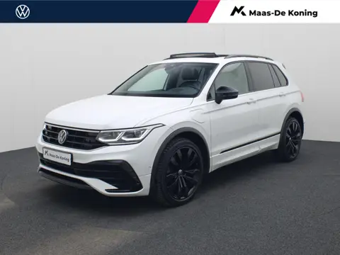Volkswagen Tiguan 1.4TSIeHybrid 180kW/245PK R-Line Black Style DSG · Panoramadak · Apple Carplay/And