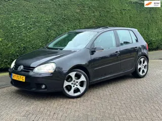 Volkswagen Golf 1.6 FSI /6BAK/PANO/XENON/LEER+S-VRWRMNG/RIJDTGOED!/