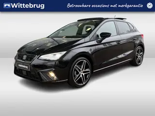 SEAT Ibiza 1.0 EcoTSI 110pk FR / Panoramadak / Virtual Cockpit  / LED / Camera / Stoelverwarming / 1