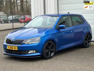 Skoda Fabia 1.2 TSI Sport, Climate, Cruise, Keyless, Pops en Bangs, Rvs Uitlaat !