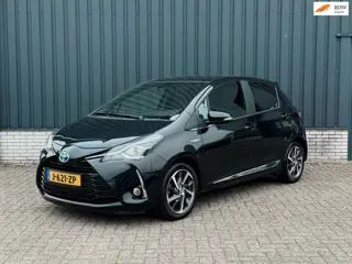 Toyota Yaris 1.5 Hybrid Executive*Panorama*Stoelverwarming*