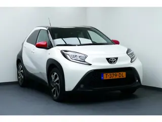 Toyota Aygo X 1.0 VVT-i S-CVT Pulse 1-Eig 9300km. Bi Tone, Camera, Leer, Clima, Adap Cruise, 17"LMV
