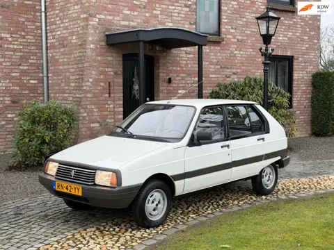 Citroen Visa 11 RE 41000km NL auto!