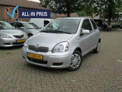 Toyota Yaris 1.0 VVT-i Sol Gr. beurt+NW Banden+Remmen ZUINIG!