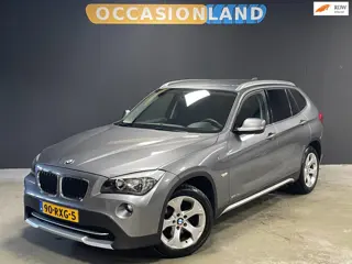 BMW X1 SDrive18i Executive AUT|NAV|CRUISE|CLIMATE|TREKHAAK!