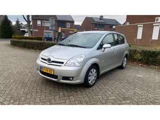 Toyota Corolla Verso 1.6 VVT-i Sol