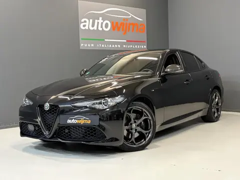 Alfa Romeo Giulia 2.0 Turbo 280pk Automaat Q4 Estrema Unieke Uitvoering! Alle Opties!