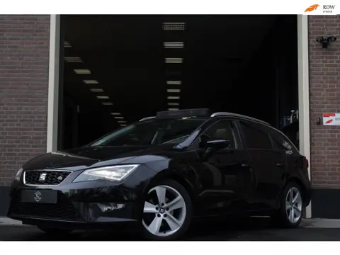 Seat Leon 1.4 TSI FR |Panoramadak|LED|DCC|CarPlay|Cruise|