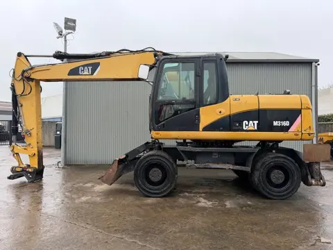 Cat M 316 D (bj 2008)