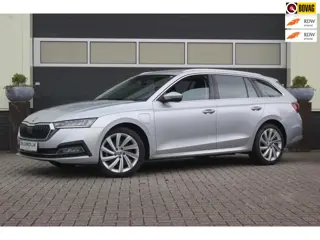 Skoda Octavia Combi 1.4 TSI IV Style | Trekhaak | SOH 100%