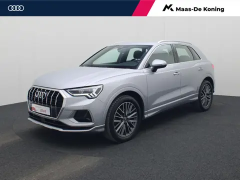 Audi Q3 35 TFSI 150pk Advanced edition Plus · Trekhaak · Camera · Stoelverwarming · Leder/Alcantara 