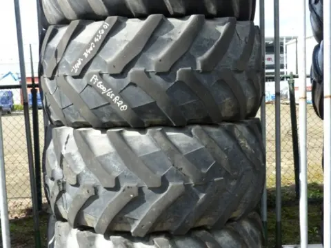 R28 Pirelli 600/65R28