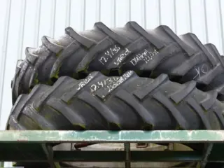 R36 Vredestein 12.4/36