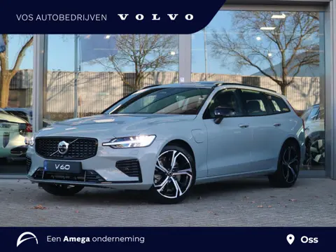Volvo V60 2.0 T8 Plug-in hybrid AWD Ultra Perf. Ed. Dark | Uit voorraad leverbaar!| MY26!|