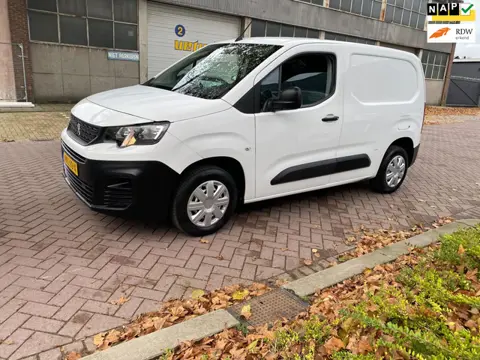 Peugeot Partner 1.5 BlueHDI Pro * 2021 * Euro6 * 135.823 KM NAP * 1e Eigenaar * Airco * StartStop * 
