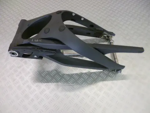 ACHTER BRUG Triumph 675 Street Triple R 2008 - 2012