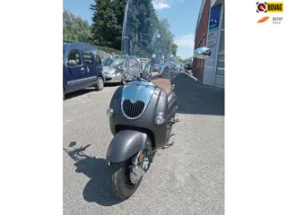 BTC Snorscooter Grande Retro GT2 E4