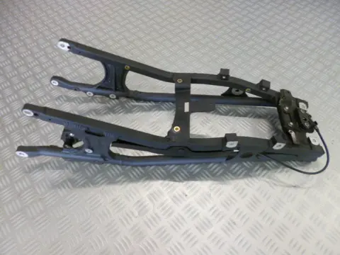 ACHTER SUBFRAME Triumph Tiger 1050 2007 - 2010