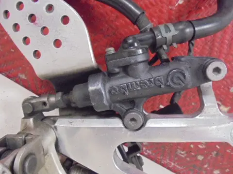 REMPOMP ACHTER Yamaha YZF R1 2002 - 2003 / 2007 - 2008