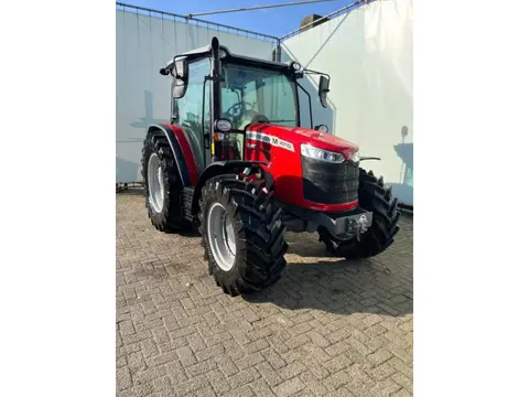 Massey Ferguson 4710 M Dyna-2 Essential (bj 2023)
