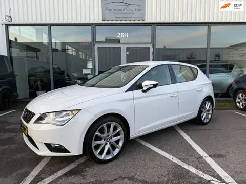 Seat Leon 1.2 TSI Style CLIMA | CRUISE CONTROL | DEALER ONDERHOUDEN | NAP | APK |