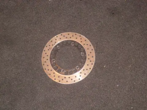 Rear brake disc Yamaha YZF R1 2000 - 2001