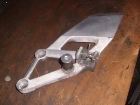 Main step holder Honda CBR 600 F 1991 - 1994