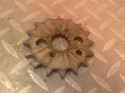 Front sprocket Kawasaki ZX 9 R 1994 - 1997