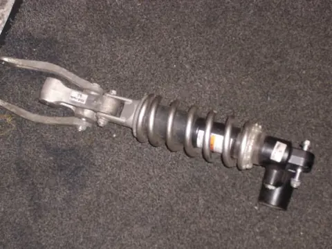 Rear cushion Kawasaki Overige Kawasaki 1960 - 2021