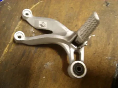Pillion step right Honda CBR 600 RR 2003 - 2004