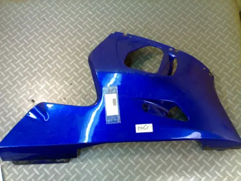 Cowl lower right Yamaha YZF R6 1998 - 2002