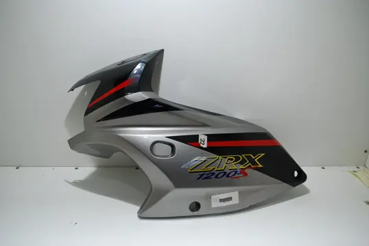 Cowl left upper  Kawasaki ZZR 1200 2002 - 2005
