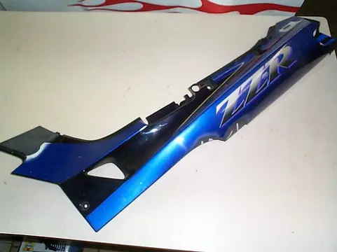 Cowl left rear Kawasaki ZZR 600 1990 - 1992