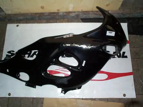 Cowl right Suzuki GSX F 600 1998 - 2005