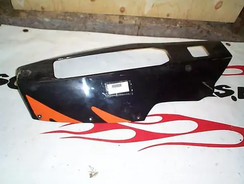 Cowl under Yamaha FZR 600 1994 - 1996