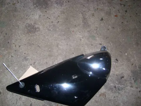 Cowl upper front Suzuki Overige Suzuki 1960 - 2021