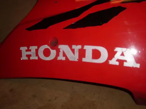Cowl lower right Honda CBR 900 RR 1998 - 1999