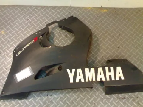 Cowl Left lower Yamaha YZF R6 1998 - 2002