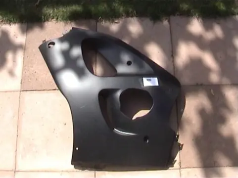 Cowl Left Suzuki GSX R 600 1995 - 2000