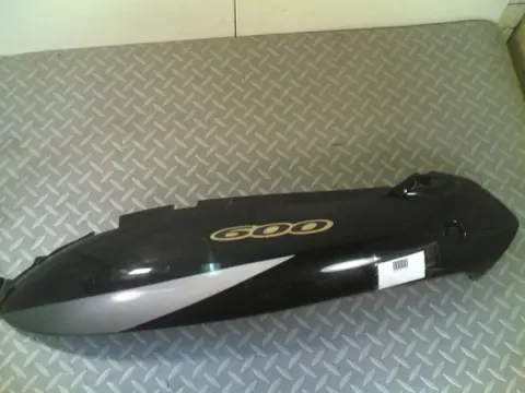 Cowl left rear Suzuki GSX F 600 1998 - 2005