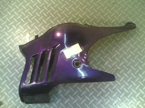 Cowl Left lower Suzuki GSX F 600 1988 - 1997