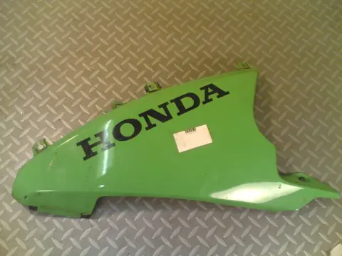 Cowl Left lower Honda VFR 750 1994 - 1997