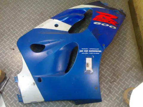 Cowl right Suzuki GSX R 600 1995 - 2000