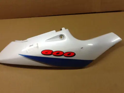 Cowl rear right Suzuki GSX R 600 1995 - 2000