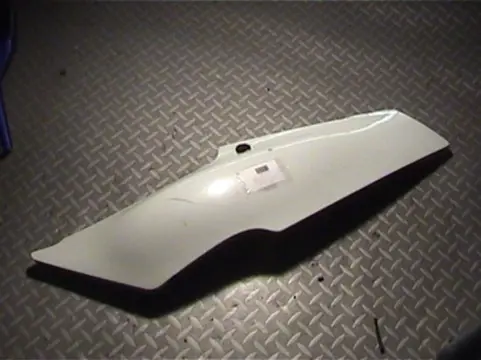 Cowl left rear Yamaha FZR 600 1992 - 1994