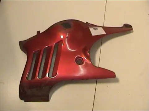 Cowl Left lower Suzuki GSX F 600 1988 - 1997