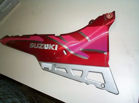 Cowl rear right Suzuki GSX F 600 1988 - 1997